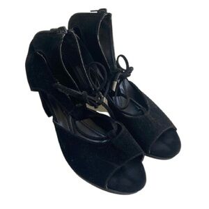 ❤️ CAPRITO Elegant Heels Size 38